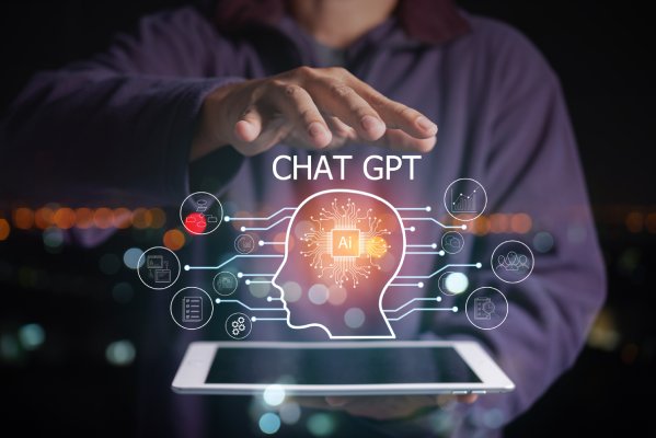 Nel Cuore Tecnico di ChatGPT AI: Un’Analisi Profonda